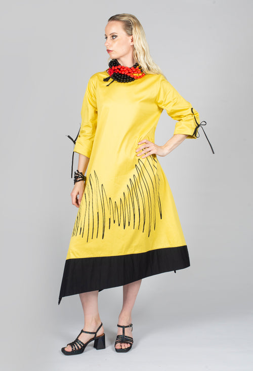 Stich Dress in Black and Gold