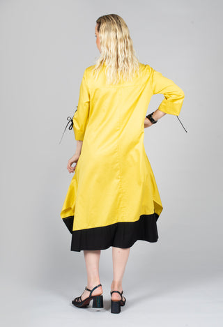 Stich Dress in Black and Gold