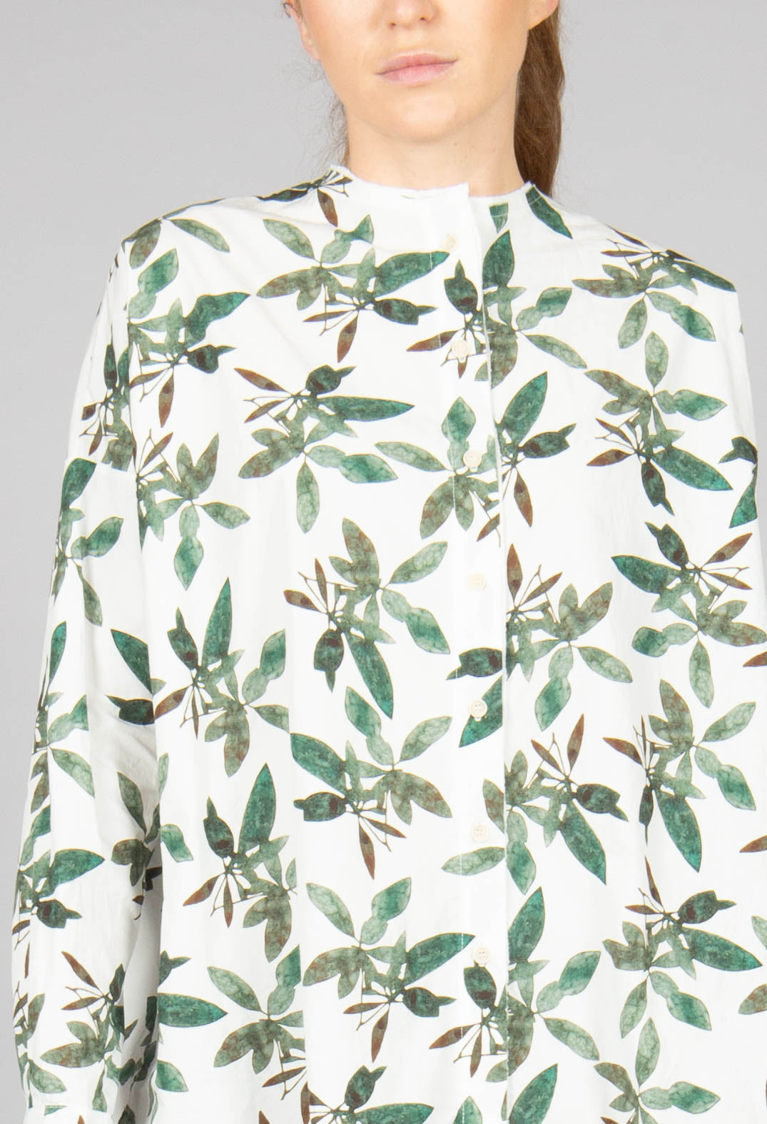 Collarless Shirt in Willow Leaf Print