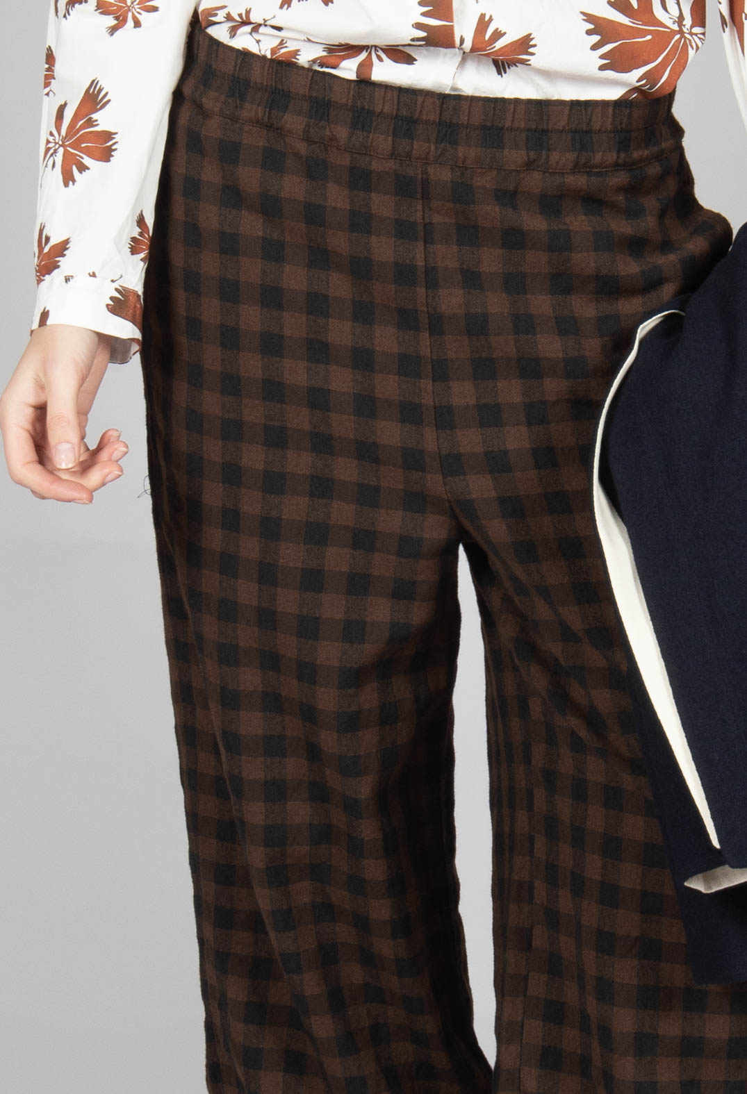 Pull On Trouser in Ebano Check