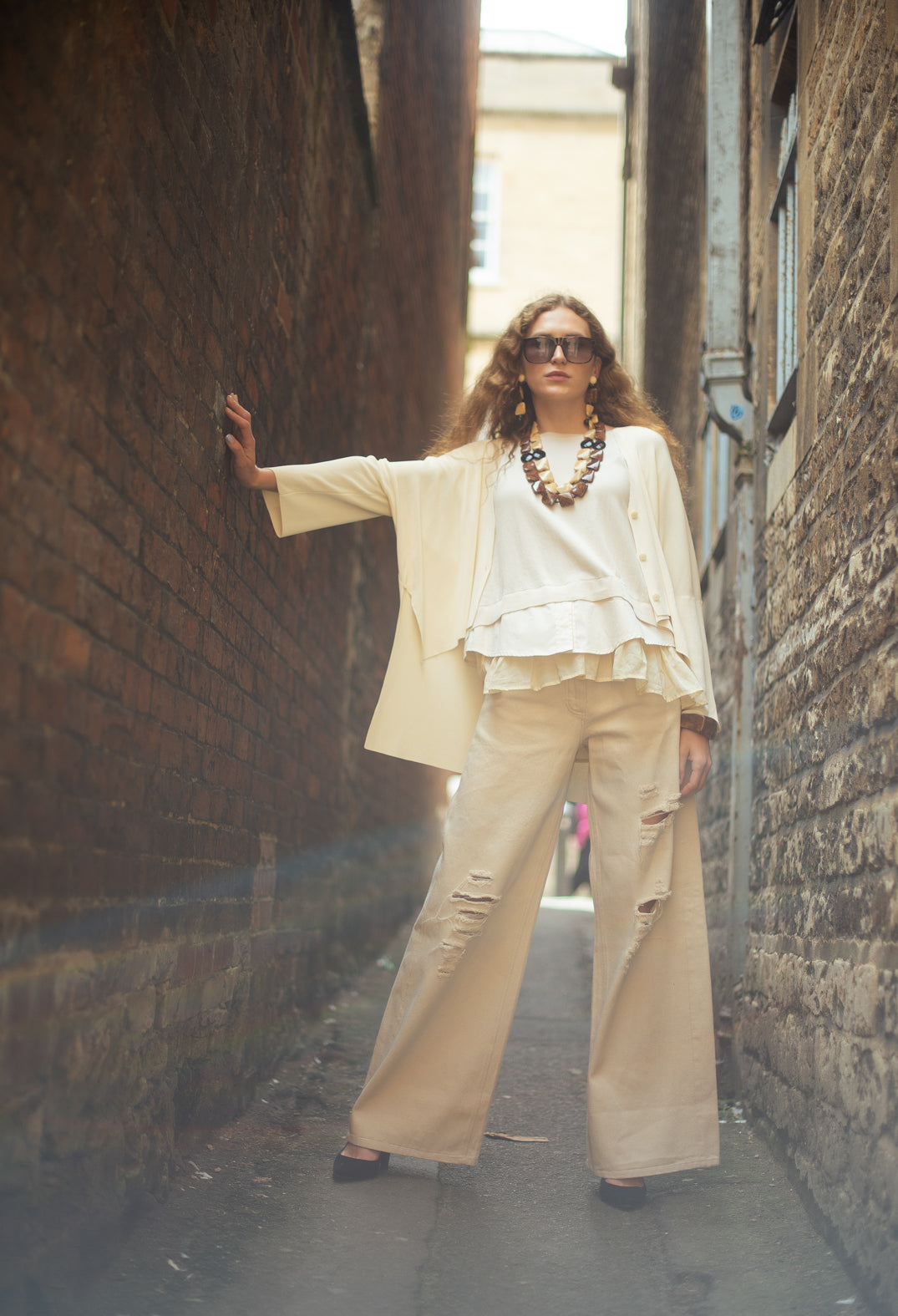 Isabel Benenato V-Neck Boxy Cardigan in White | Olivia May
