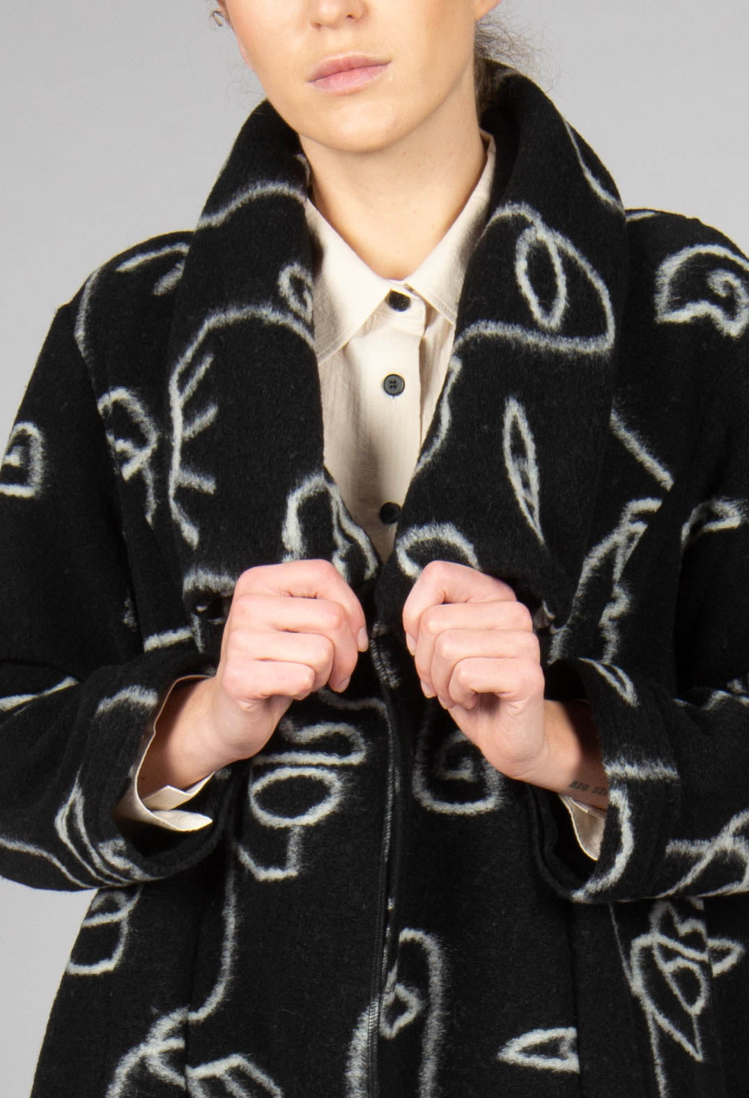 Wide Collar Coat in Black
