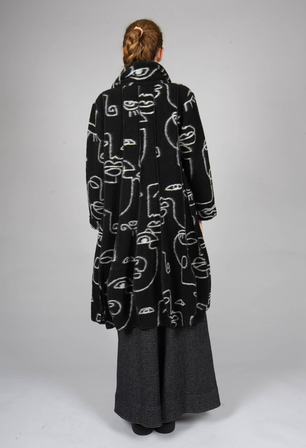 Wide Collar Coat in Black