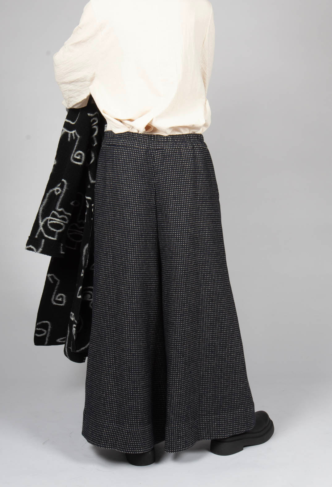 Drawstring Trouser in Navy