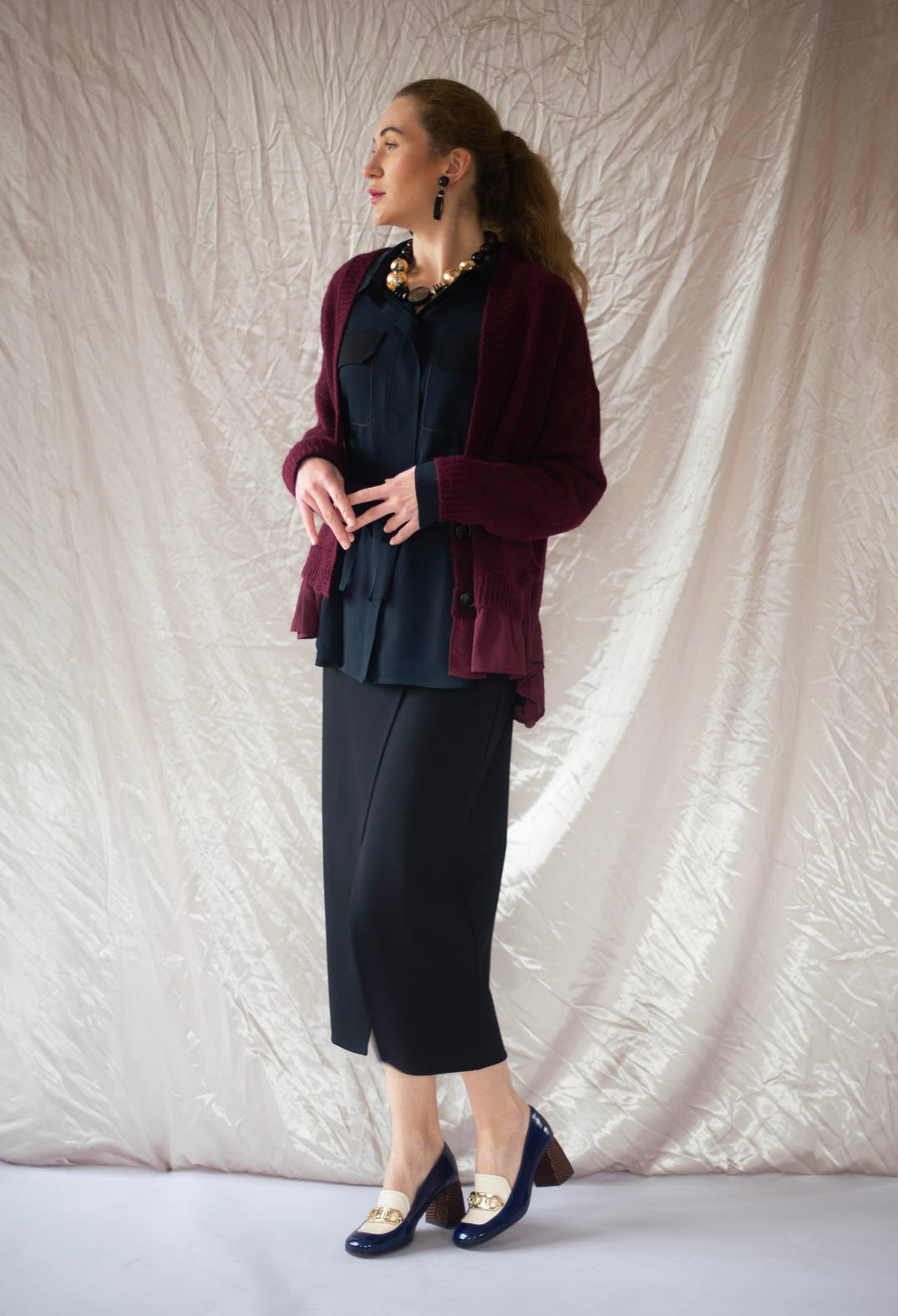 Satin B Shirt in Navy