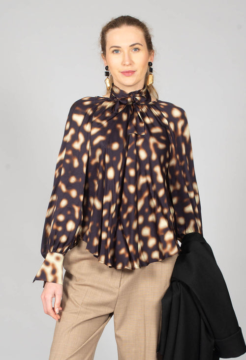 Elsa Blouse in Blurred Print