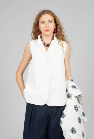 Sleeveless Blazer CC in Milk