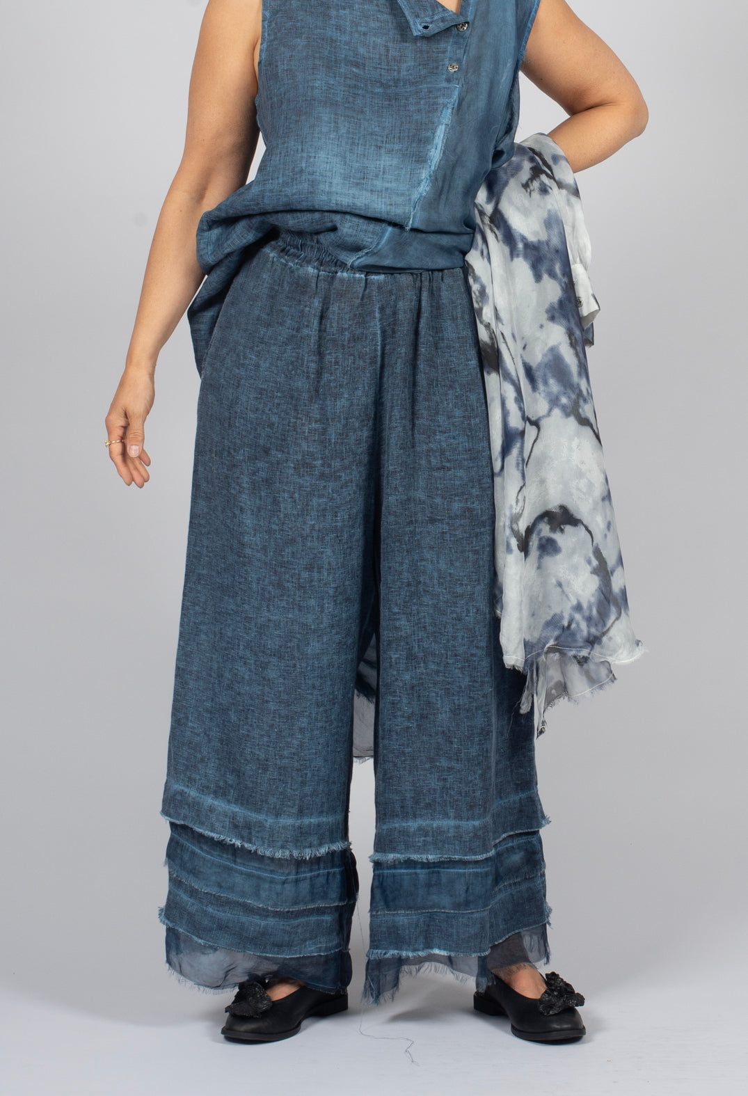Trousers with Double Ruffle in Blue Matisse