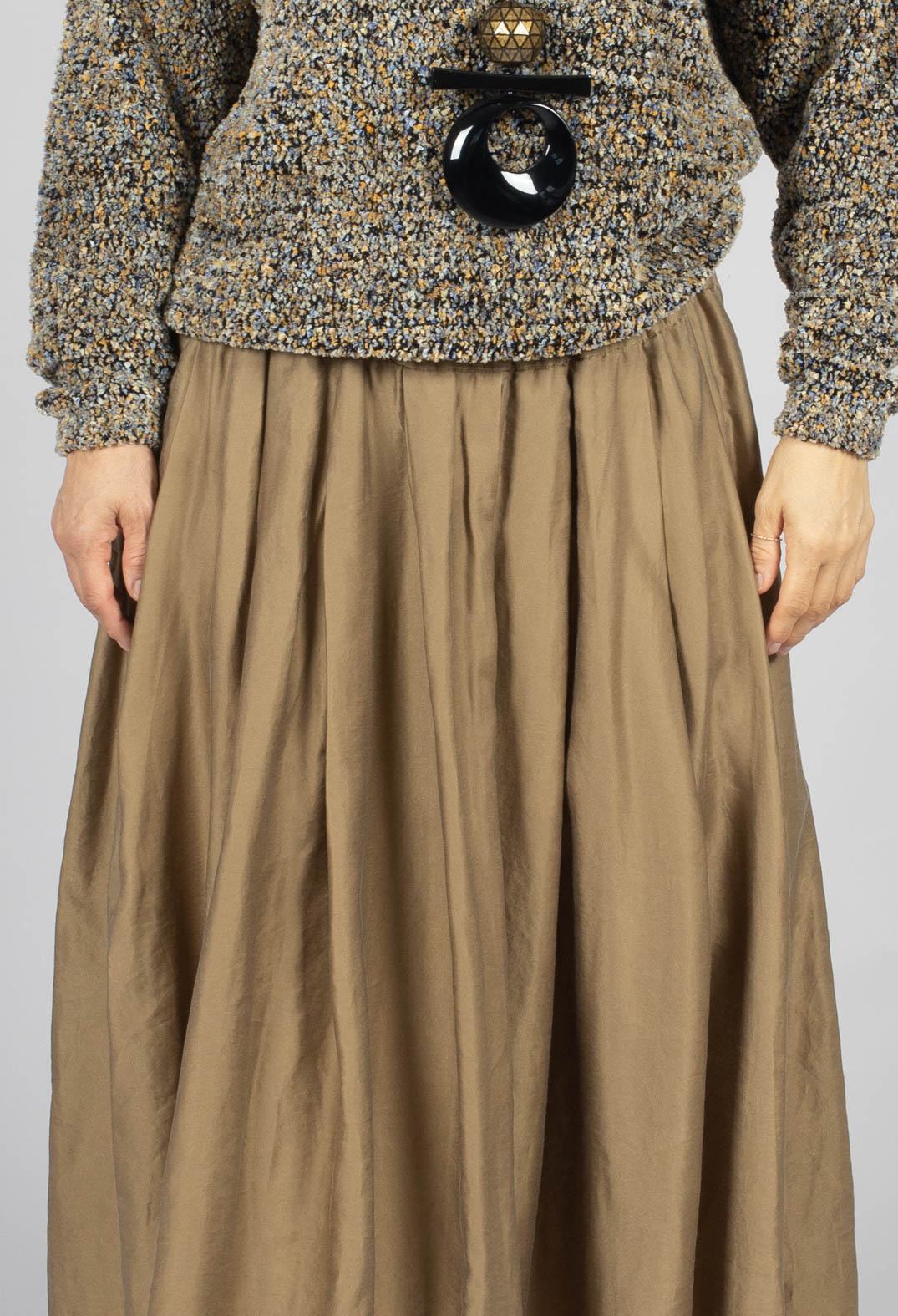 Pleated Long Skirt SC in Gold