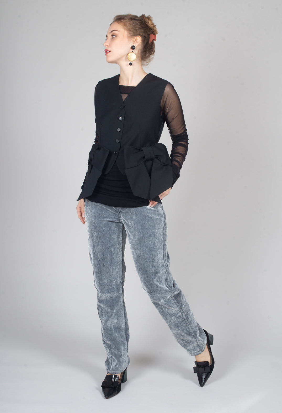 Waistcoat with Bows in Nero