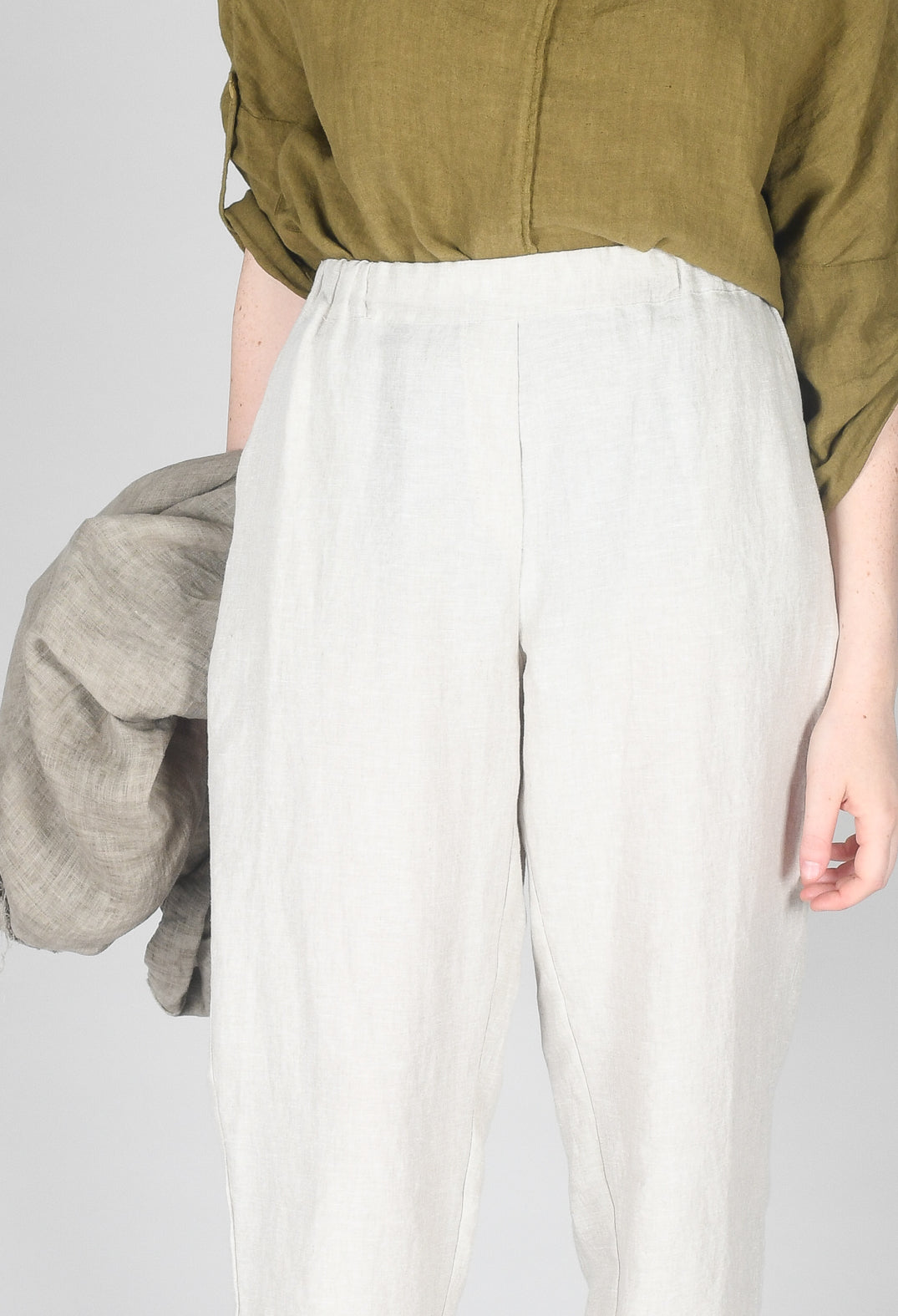 Straight Leg Trousers in Beige