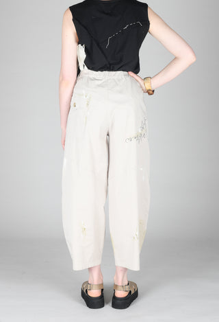Signature Design Trousers in Beige