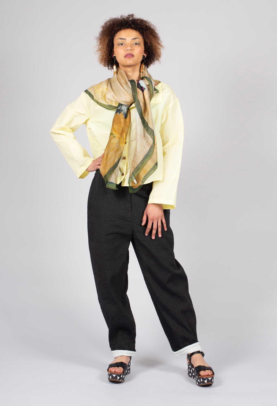 Gia Trousers in Brown