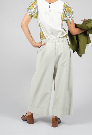 Ankle Hem Trousers in Beige