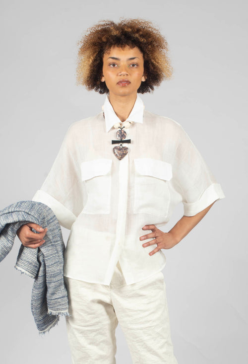 Shirt with Large Pockets in Avorio