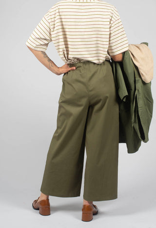 Wide Leg Trousers in Ficus