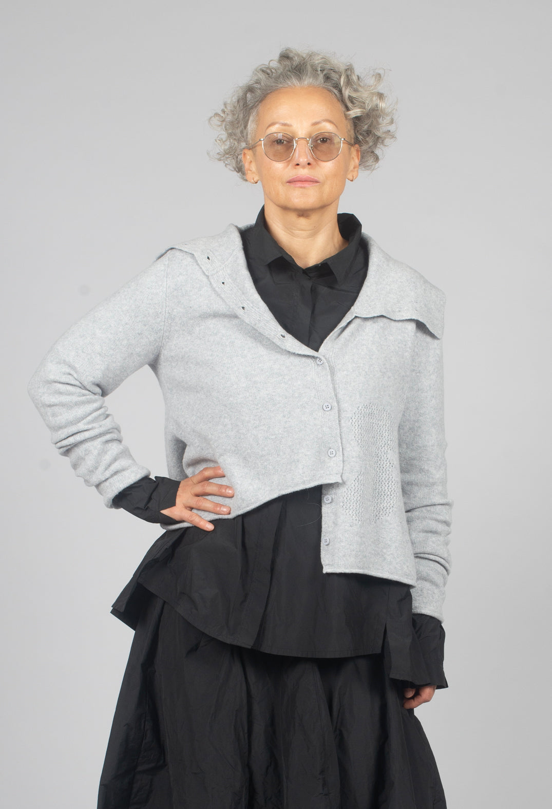 Cardigan with Stitched Motif in Light Grey - 3277103