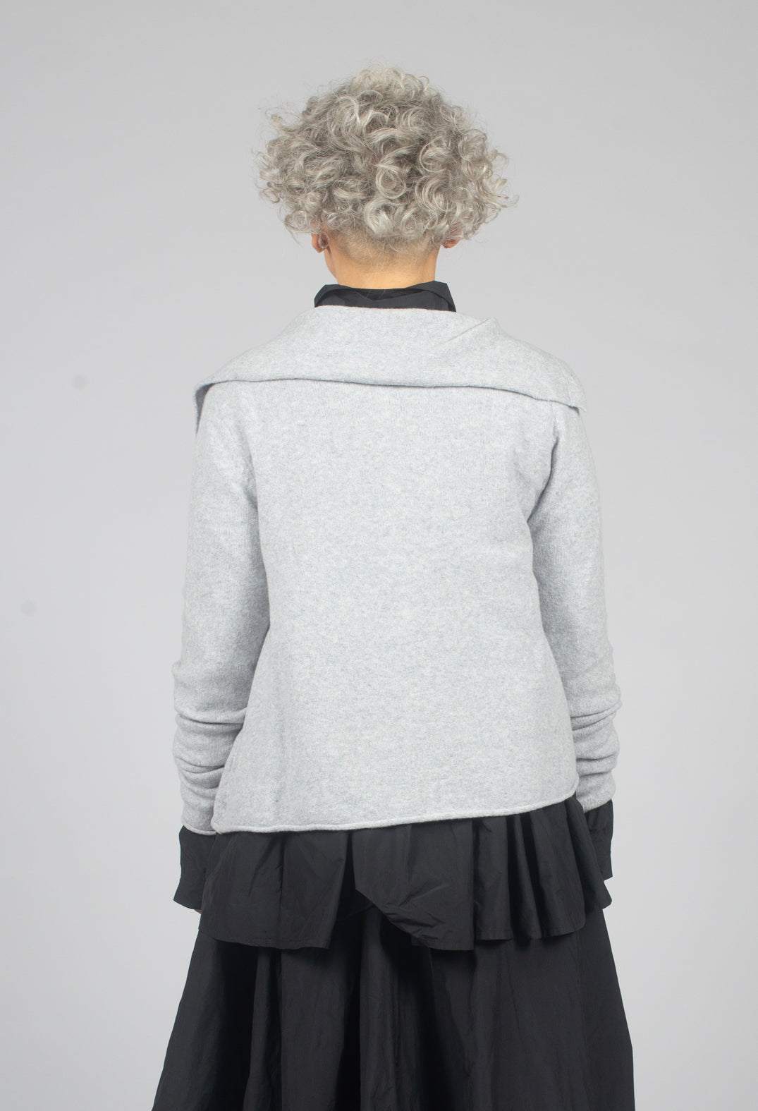 Cardigan with Stitched Motif in Light Grey - 3277103