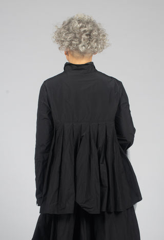 Shirt with Pleated Back in Black - 3300401