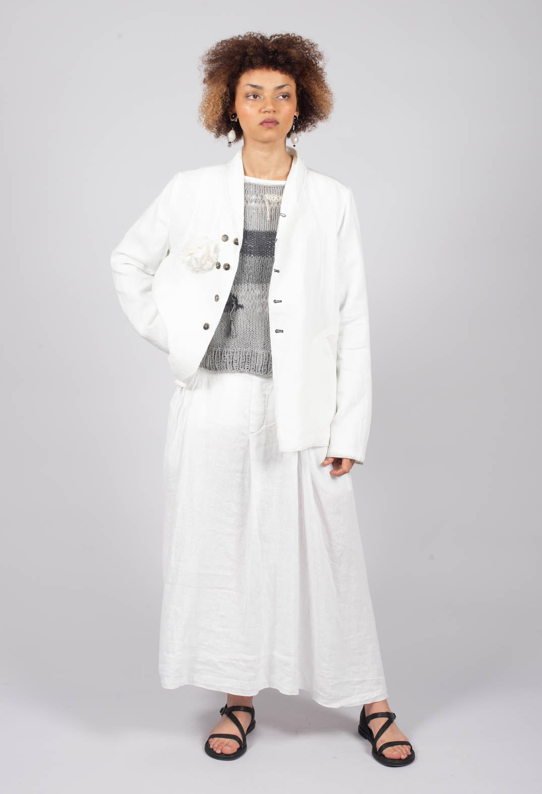 Detachable Brooch Short Jacket in Original White