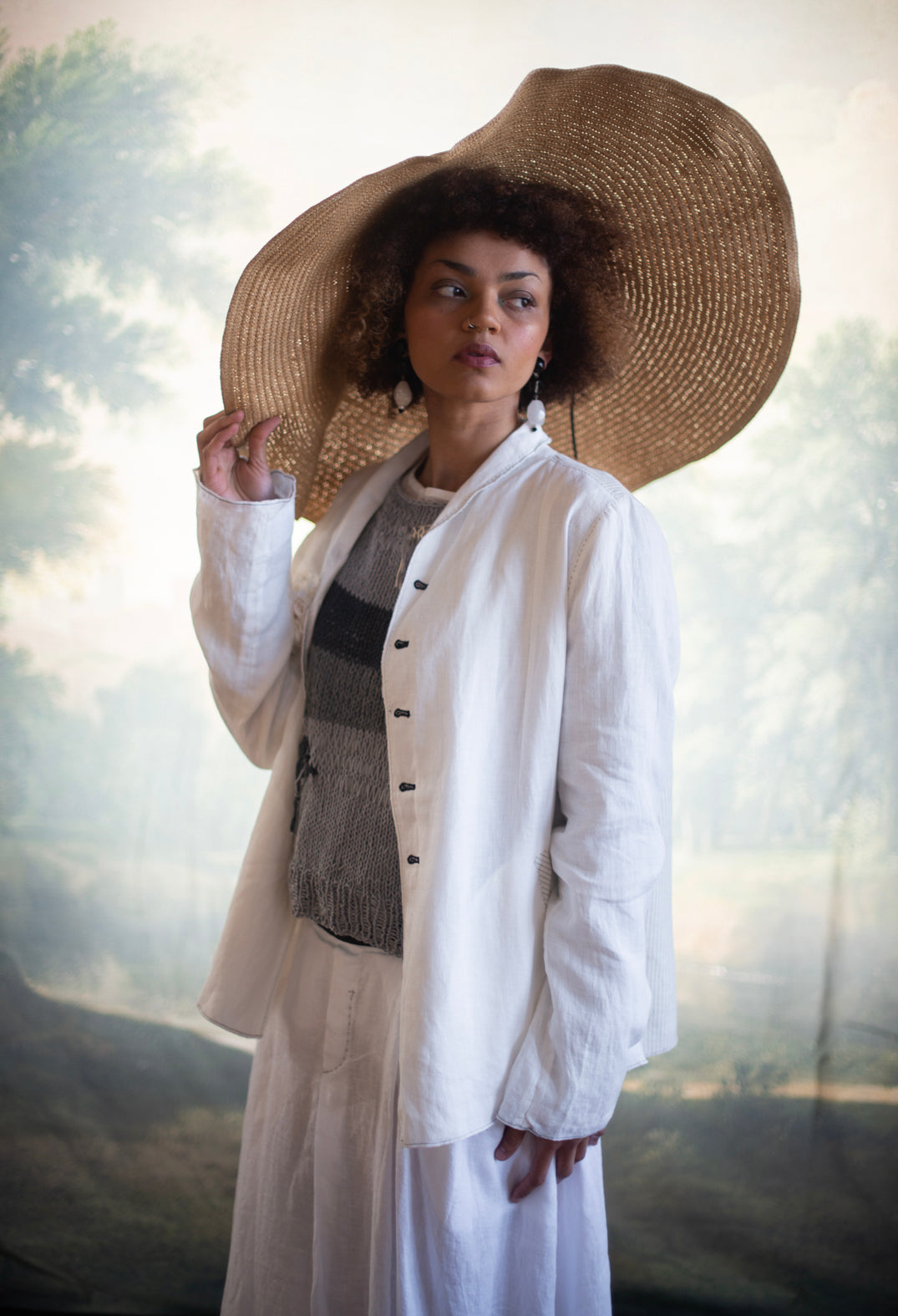 Detachable Brooch Short Jacket in Original White