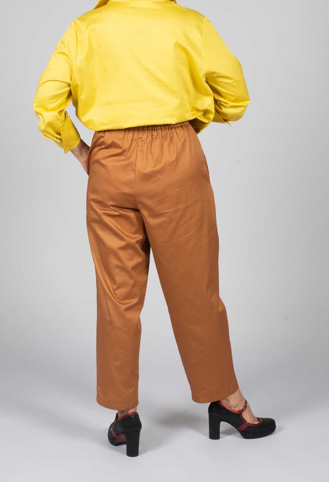 Straight Leg Trouser in Bronze