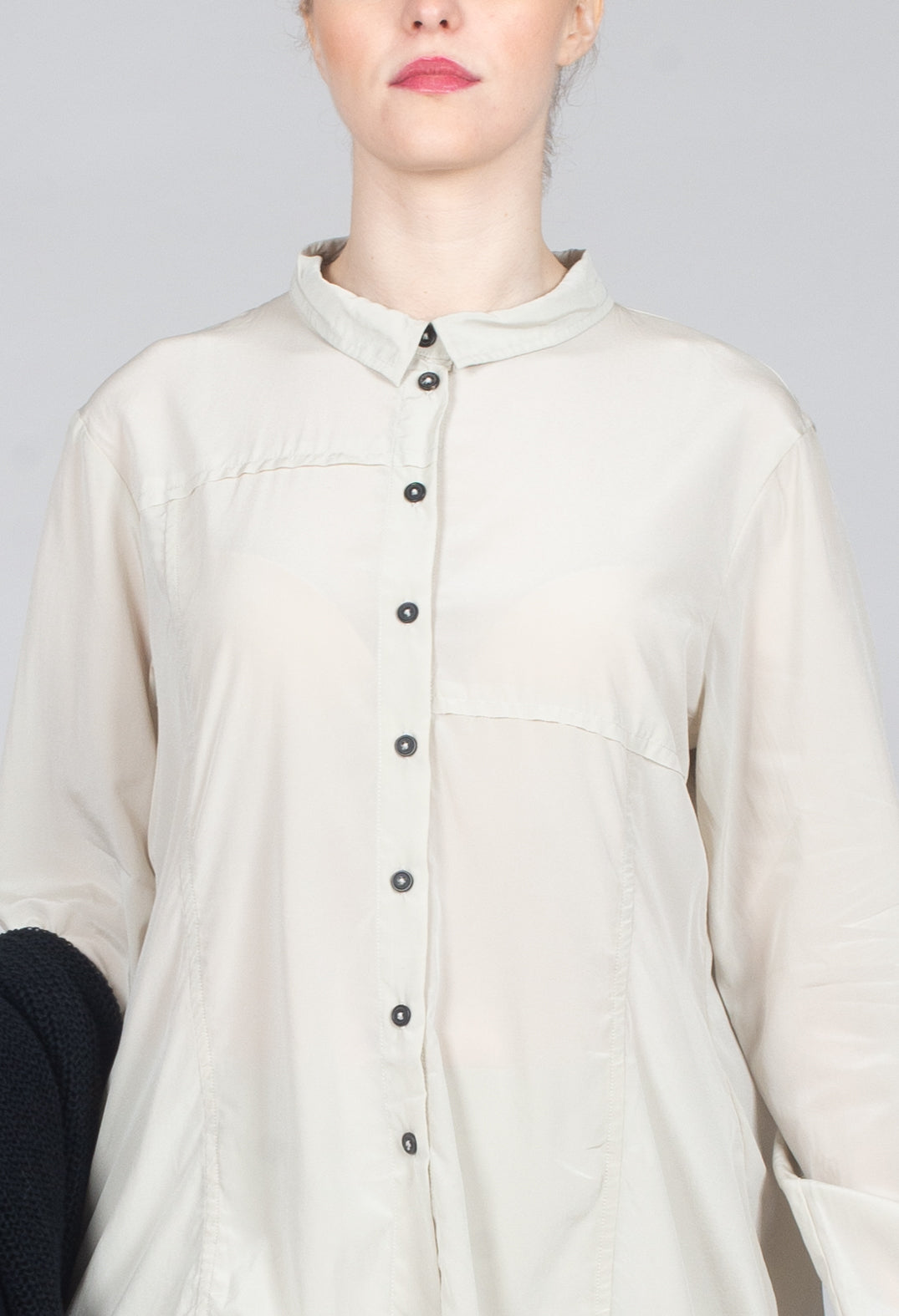Contrast Hem Shirt in Eraser