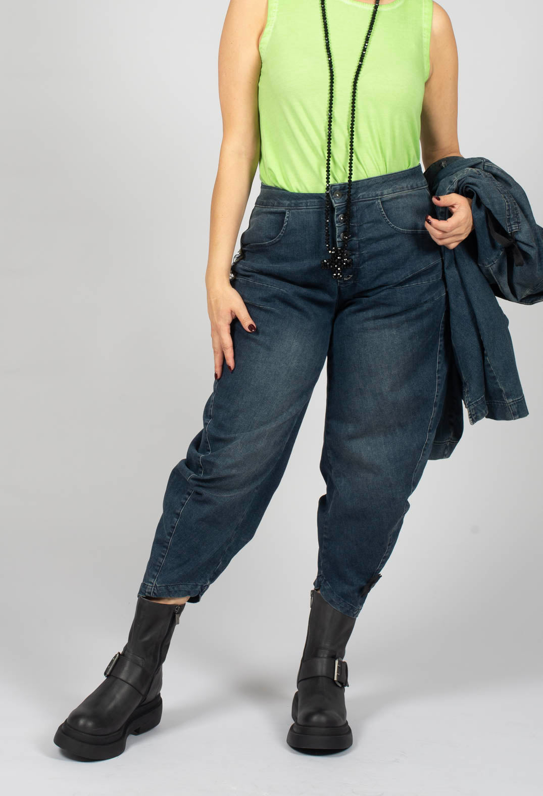 The Barrel Jeans in Blue