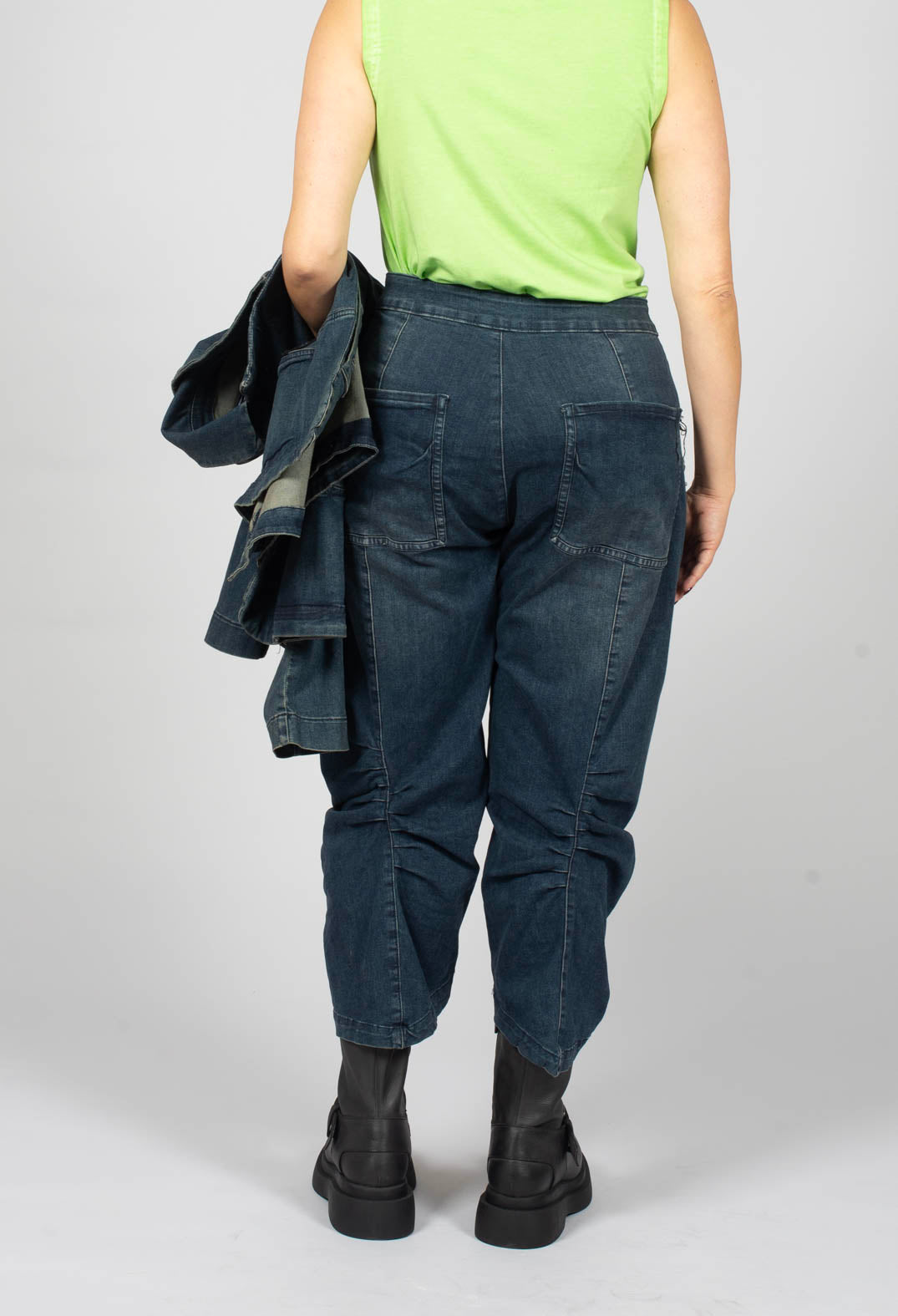 The Barrel Jeans in Blue