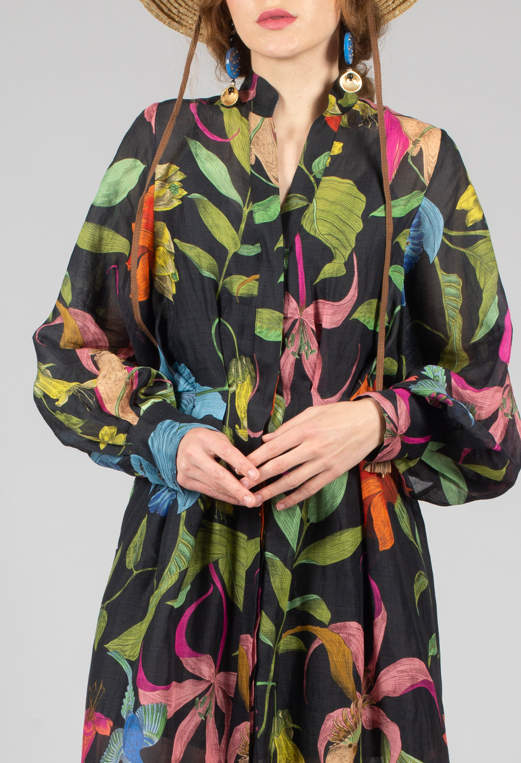Artemisia Dress in Nero Floreale