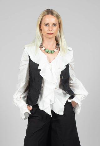 Kats Vest in Black