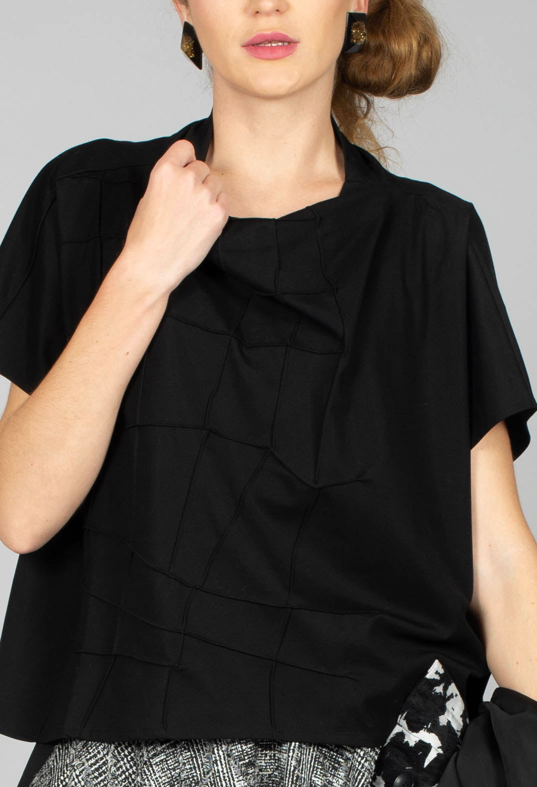 Patterned Front Top in Black