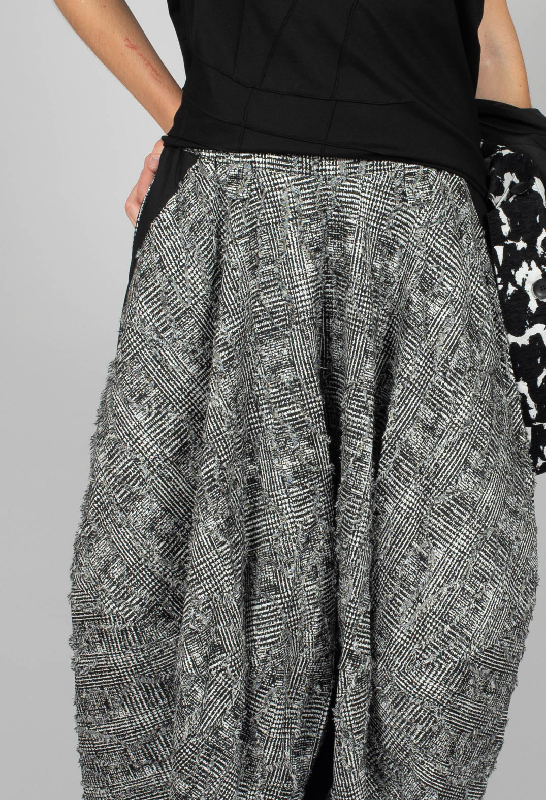 Balloon Leg Trouser in Black