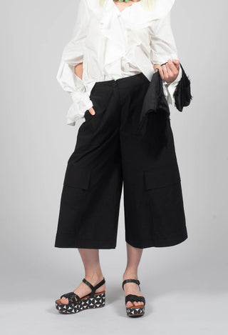 Hiso Pants in Black