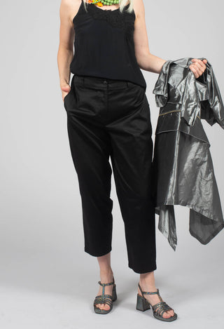 Straight Leg Trouser in Black