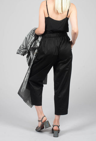 Straight Leg Trouser in Black