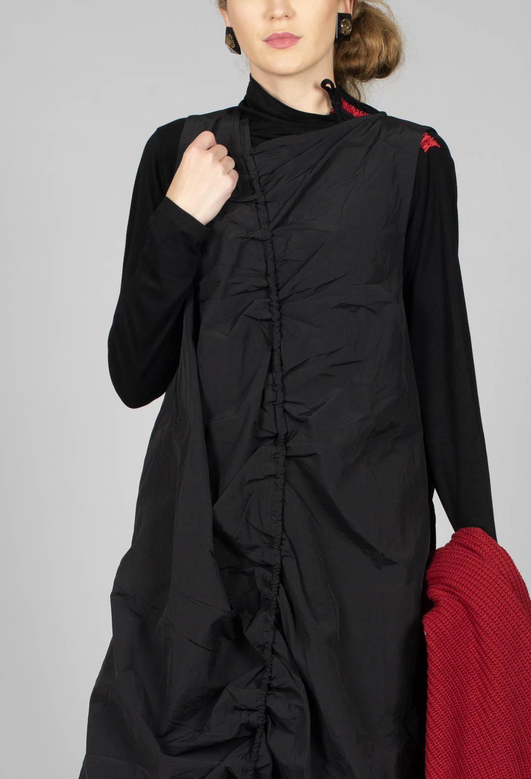 Sleeveless Dress in Black