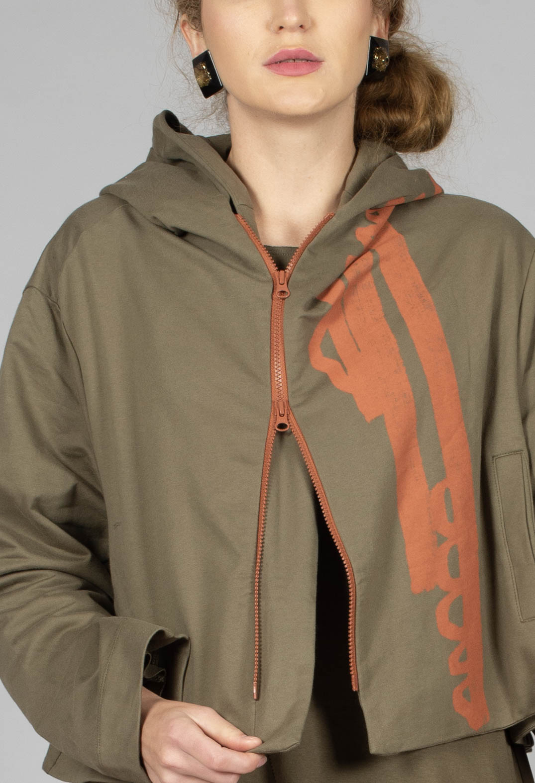 Cropped Zip Hooded Jacket in Green