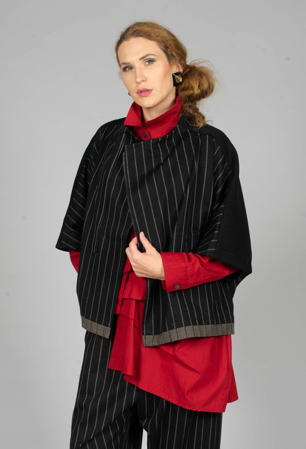 Collarless Jacket in Black