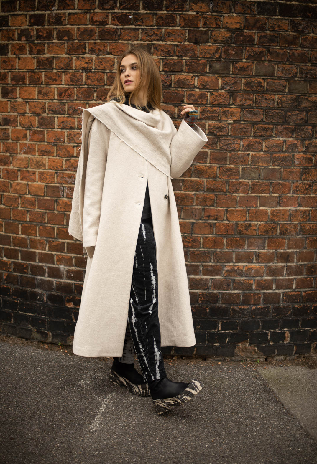 Draped Coat in Lana