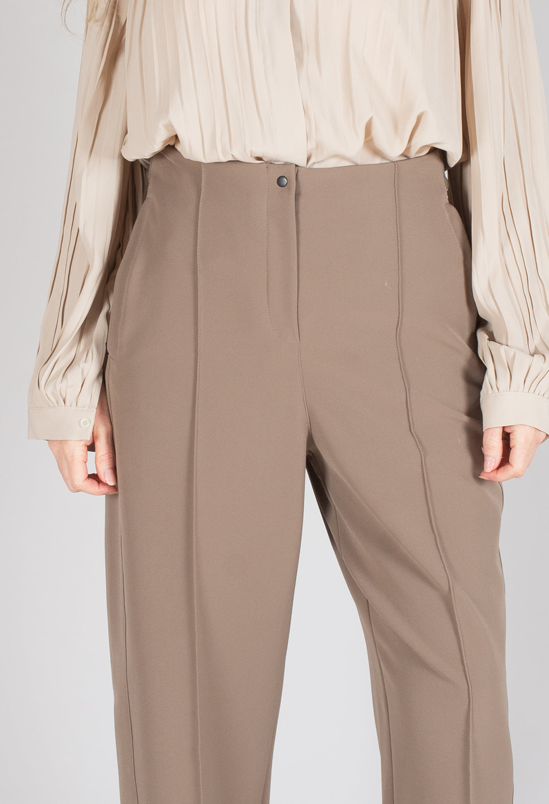 Gent Trousers in Taupe