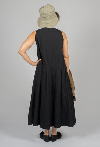 Pleated Sleeveless Dress TC in Black