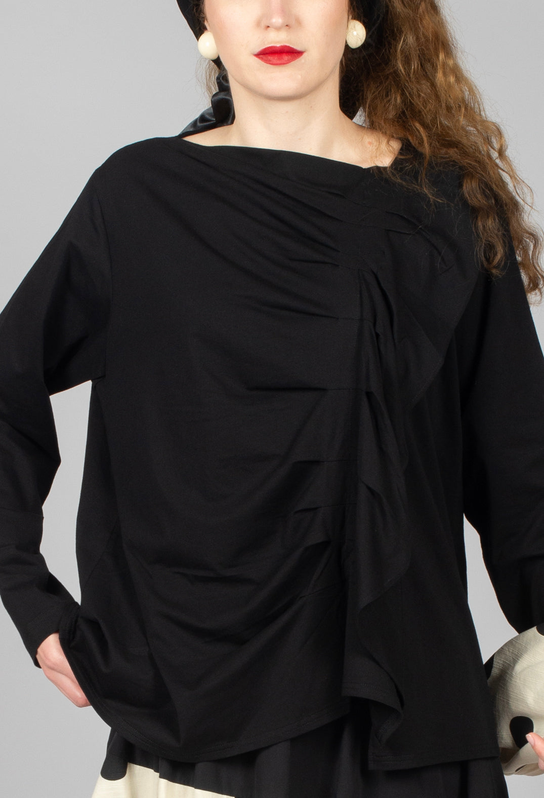 Long Sleeve Shirt in Black