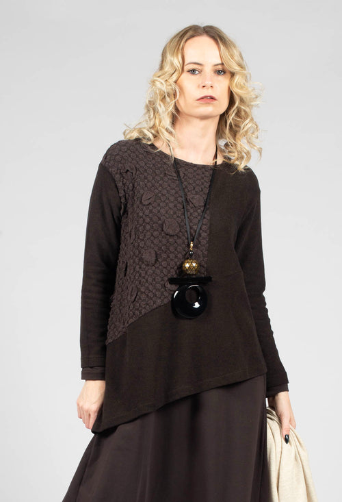 Cara Jumper in Moro