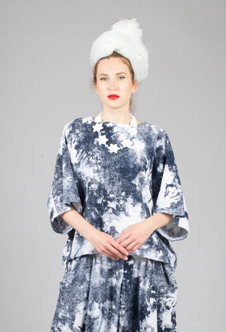 Sleeveless Top in Blue and White Print