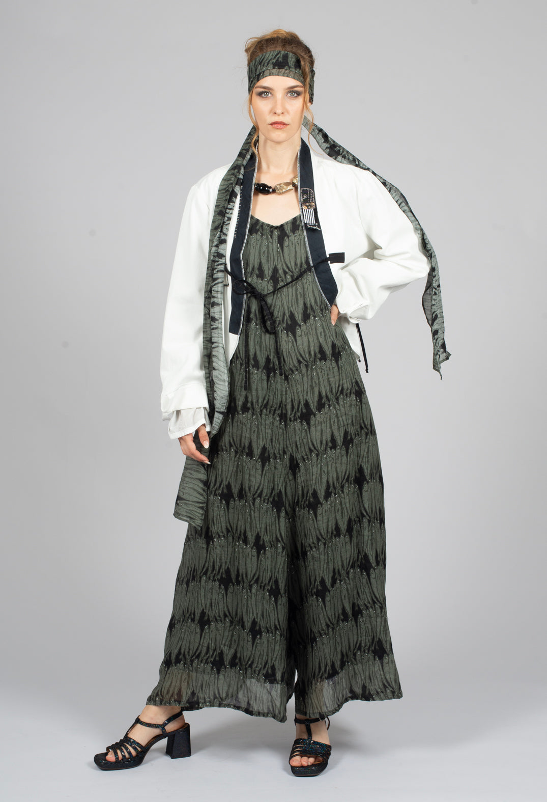 Collarless Jacket in Original White