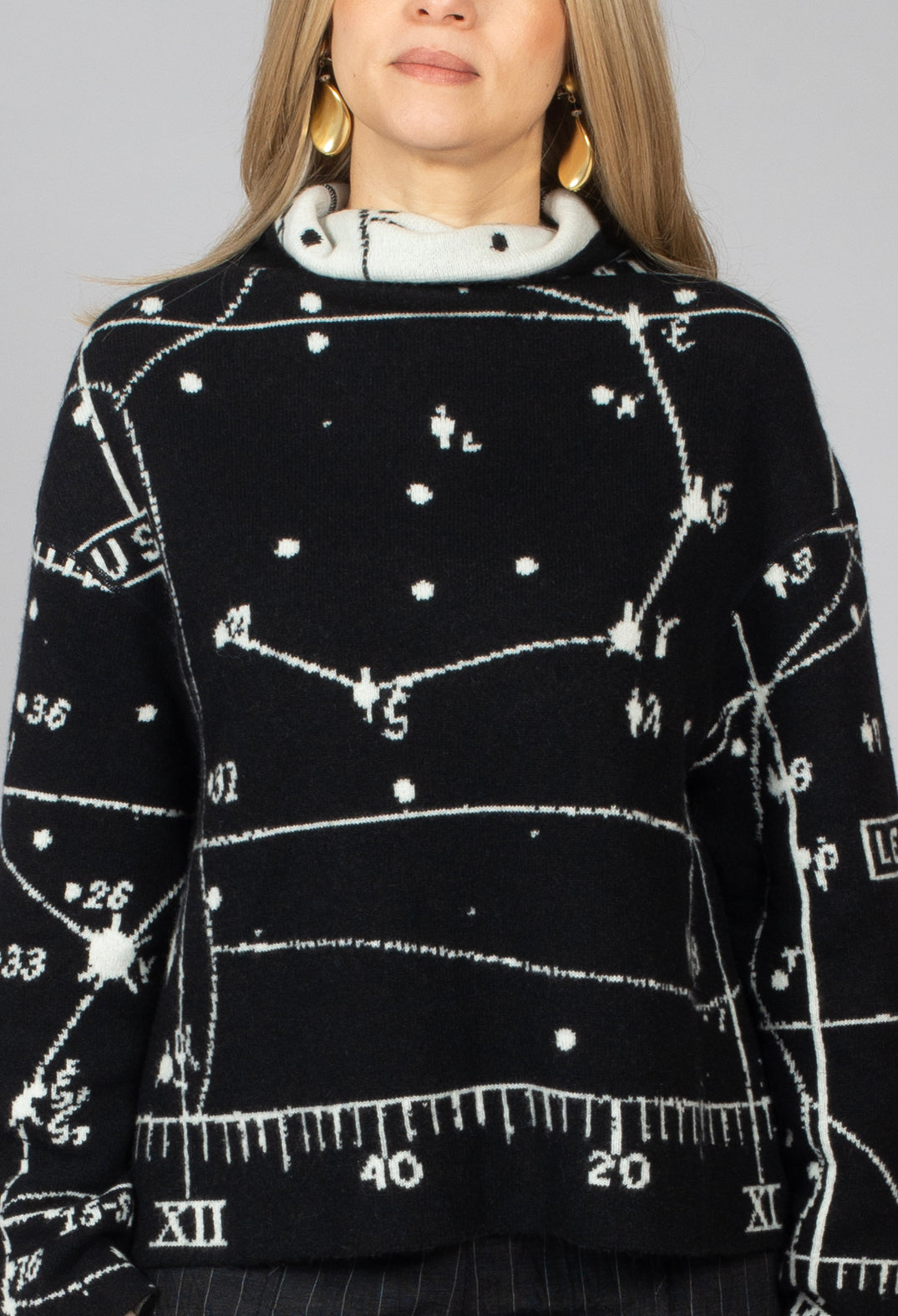 Astro Jumper in Black