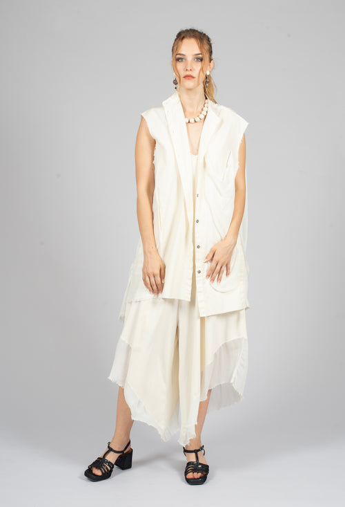 Sleeveless Shirt in Antique White