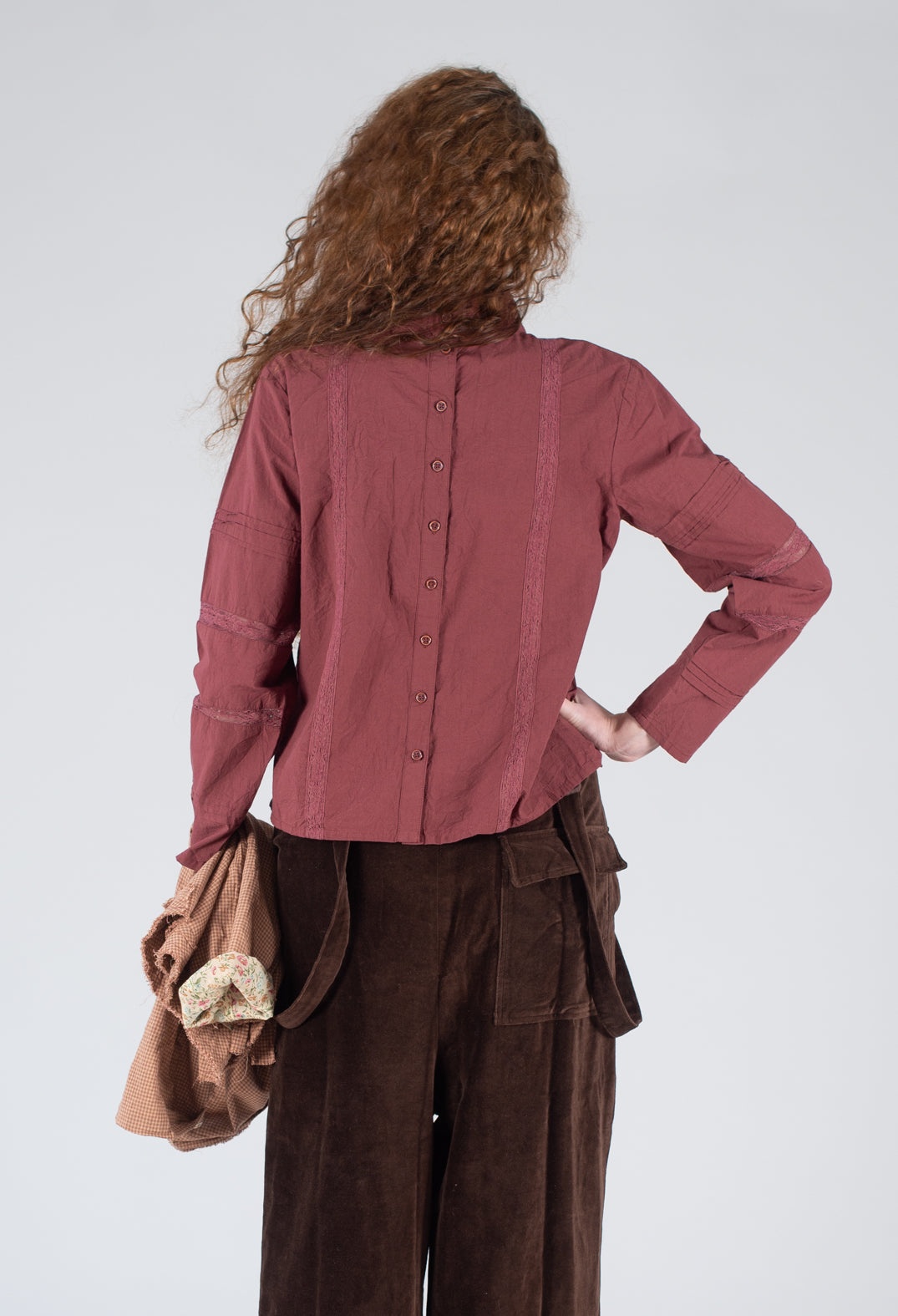 Long Sleeved Blouse with High Collar and Lace Details in Maroon
