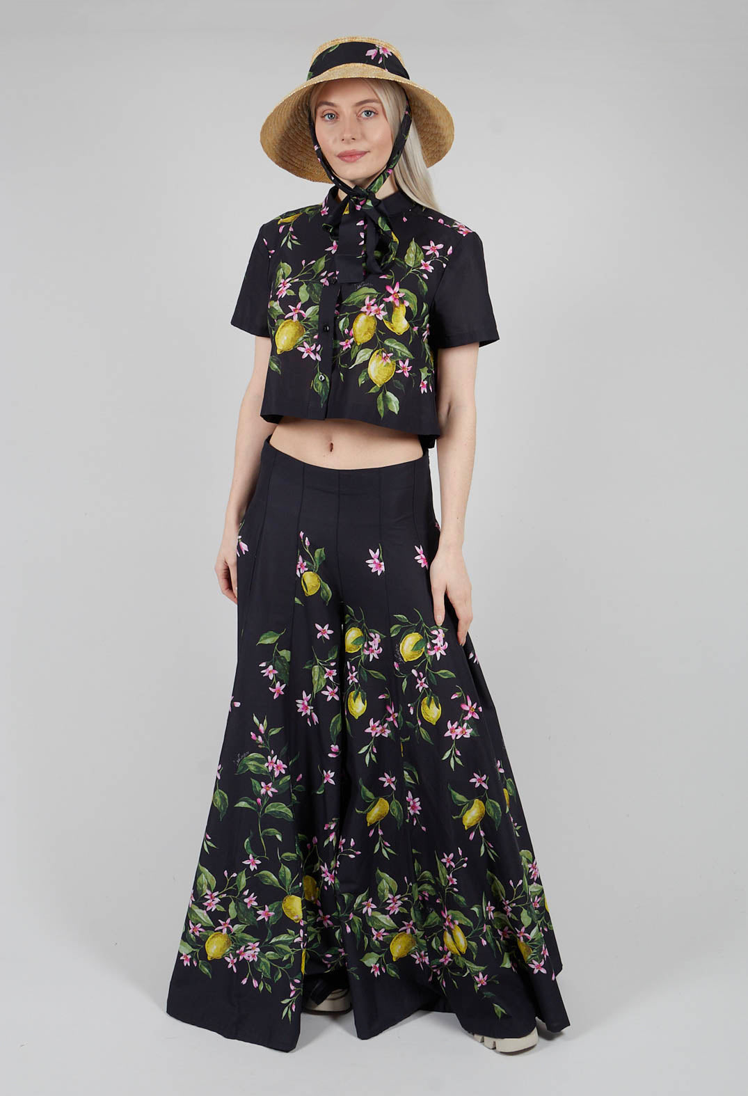 Debby Trousers in Nero Limoni